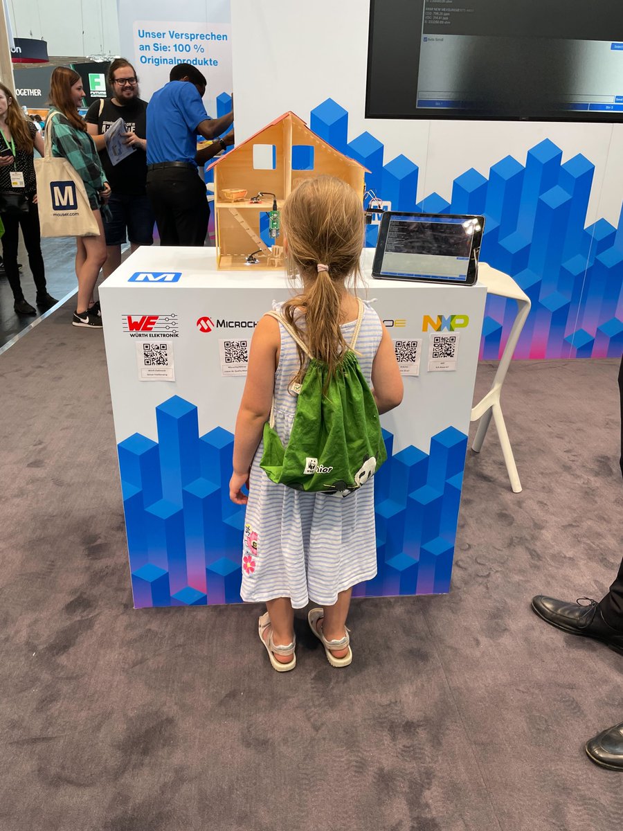 Selecting the latest products with @MouserElecEU is child's play. 
#ew2022 #EmbeddedWorld