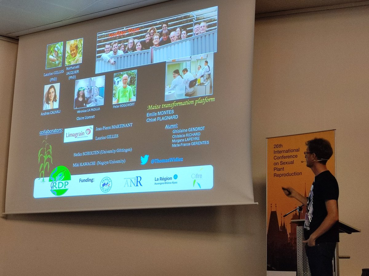 iasprr's tweet photo. The 4th speaker of the session is @ThomasWidiez from @RDPlab talking about the work of his team entitled"Cells-in-a-cell: Which roles for the endoplasma membrane that wraps the #SpermCells? #ICSPR2022🌱. https://t.co/UvkA00tzLy