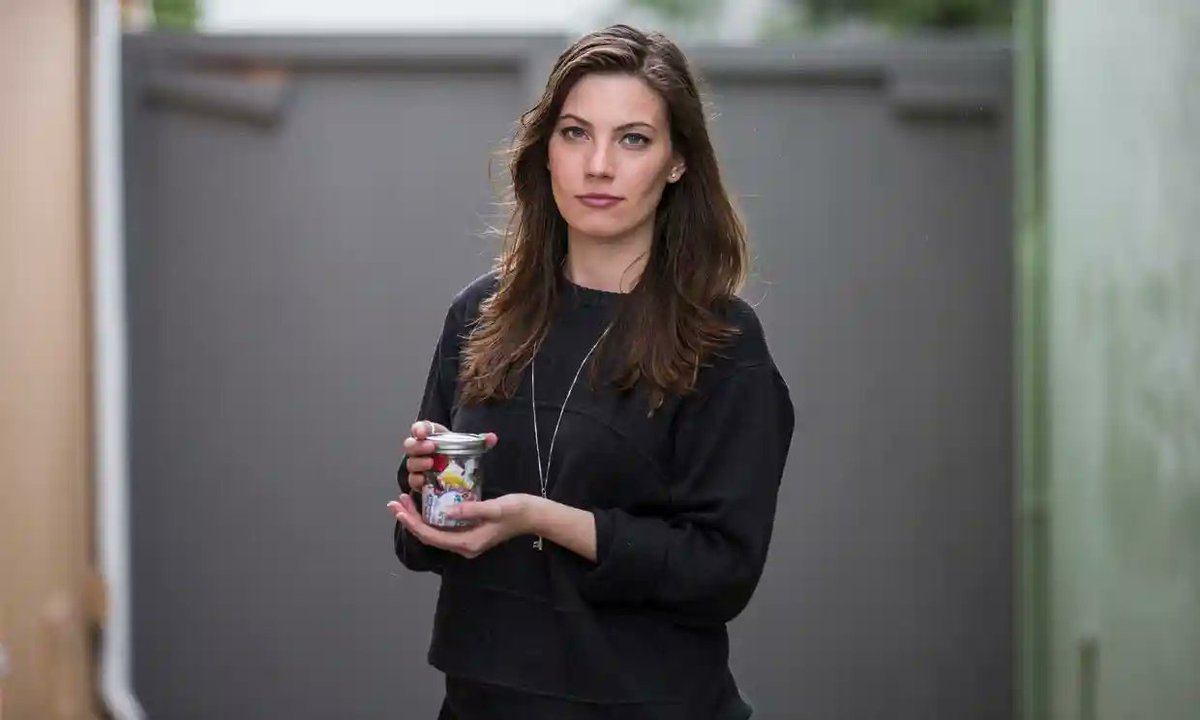 quirkcollection's tweet photo. @Kathryn Kellogg is committed to assisting others in leading healthier and more environmentally friendly lives. She founded @goingzerowaste which teaches us how to live sustainably and protect the planet.
#Womenwednesday #WCW #Women https://t.co/ofXKirF4Ng