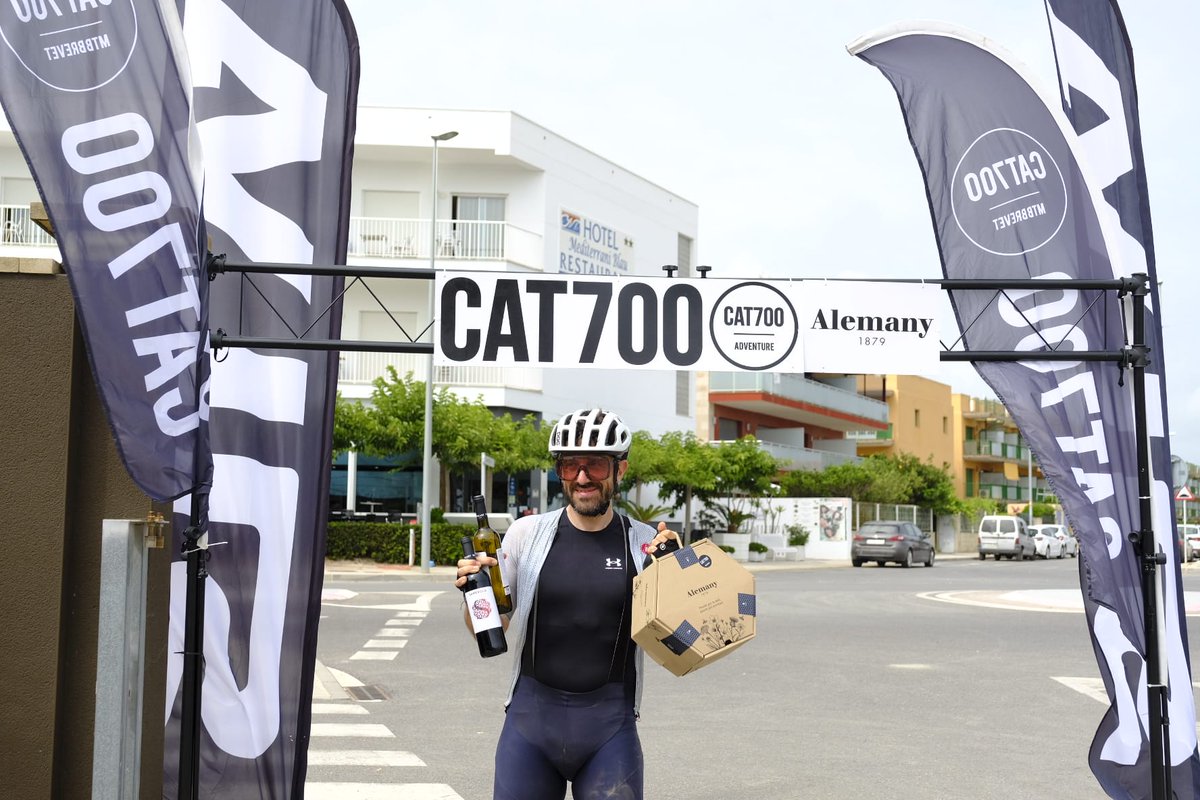 alemany1879's tweet photo. Un any més, #Alemany1879, amb la @cat7cents.🚲

Sempre és un plaer aportar energia natural als participants de la cursa. Una cursa que ens sentim especial, ✨ ja que passa pel nostre territori, el Montsec. 

Enhorabona a l'organització per aquesta vuitena edició. 
#UniversAlemany https://t.co/adt9iZ6cwt
