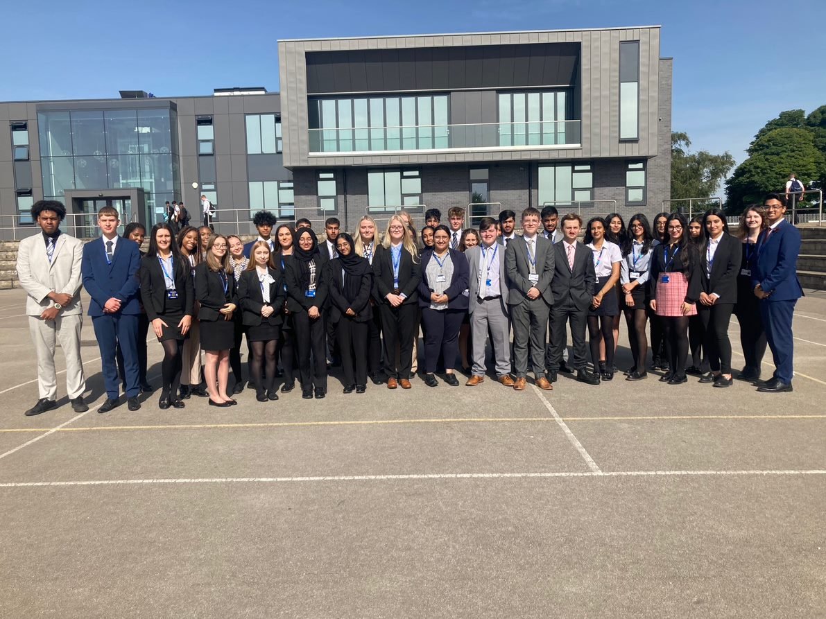 barrbeaconsch's tweet photo. Congratulations to our Year 12 students on their successful appointments as Student Ambassadors! We are looking forward to working with them over the next 12 months. #SeniorFive #SubjectAmbassadors #ProgressMentors #CharityManagers #HouseCaptains https://t.co/40YqFtK0nV