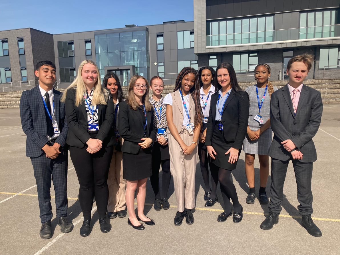 barrbeaconsch's tweet photo. Congratulations to our Year 12 students on their successful appointments as Student Ambassadors! We are looking forward to working with them over the next 12 months. #SeniorFive #SubjectAmbassadors #ProgressMentors #CharityManagers #HouseCaptains https://t.co/40YqFtK0nV