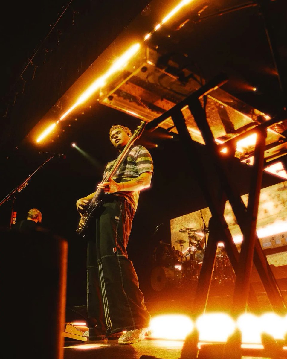 CalumHood_BRA's tweet photo. 📸| Calum por Ryan Fleming! https://t.co/moqReyacXF