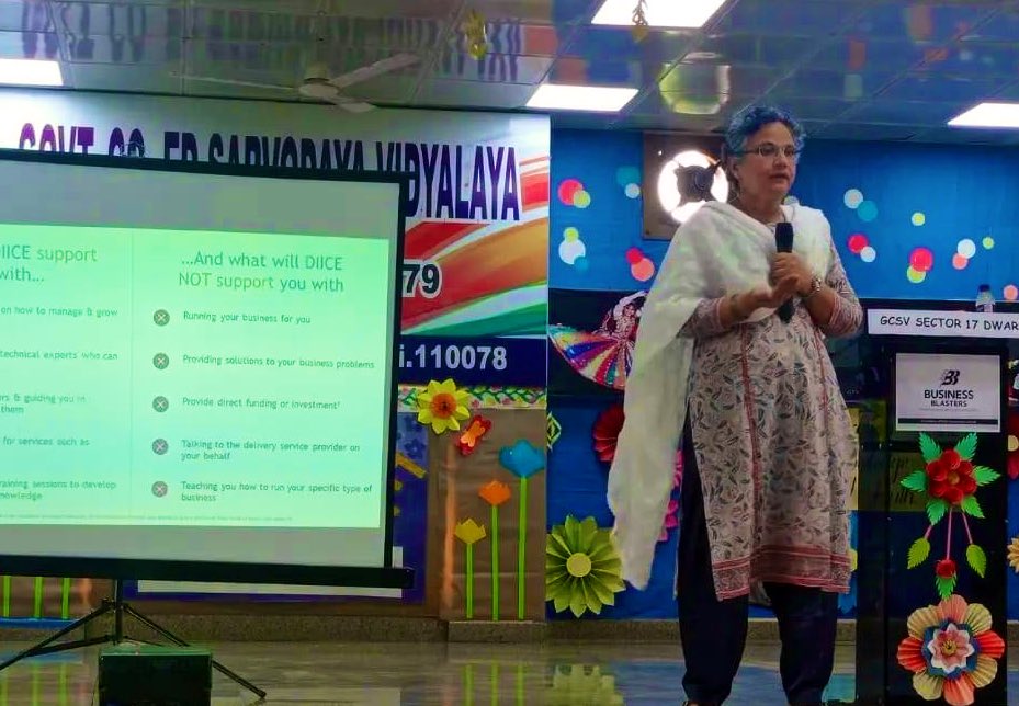 Dir_Education's tweet image. Vice chancellor of #DSEU Prof. (Dr.) Niharika Vohra oriented #BusinessBlasters on the incubation cell, which has been set up under the @dseu_official at Govt. Co-Ed Sarvodaya Vidyalaya, Dwarka Sec-17.
DSEU offers a uniquely designed practical learning to make you future ready!