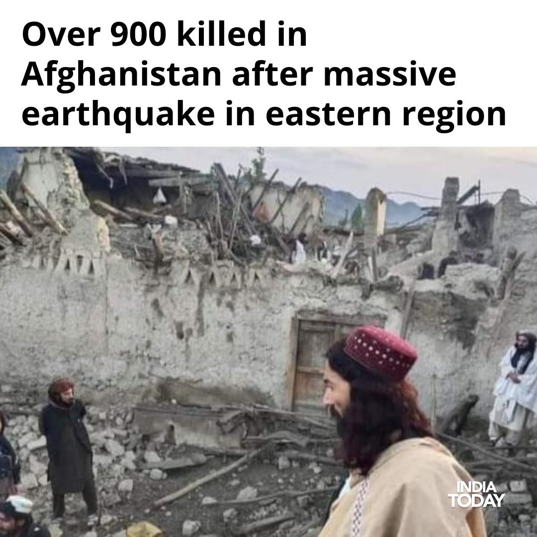 IndiaToday's tweet photo. At least 900 people were killed and hundreds were injured after an #earthquake of magnitude 6.1 jolted #Afghanistan.

Full story: https://t.co/UxjMbowUC9 https://t.co/bs4DvFoVAL