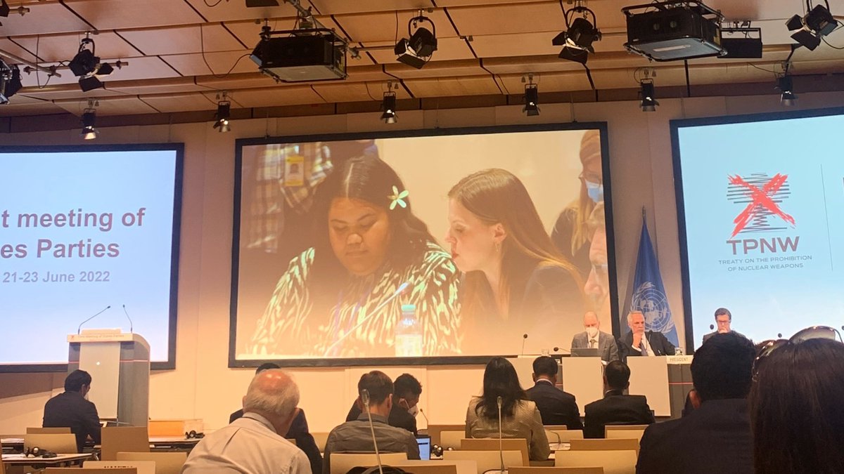 Strong joint youth statement during #TPNW1MSP: 

 "Our future is not guaranteed until all nuclear-armed states are held accountable. We, the leaders
of today, are committed in the work towards establishing a world free of nuclear weapons."   #youth4tpnw #nuclearban