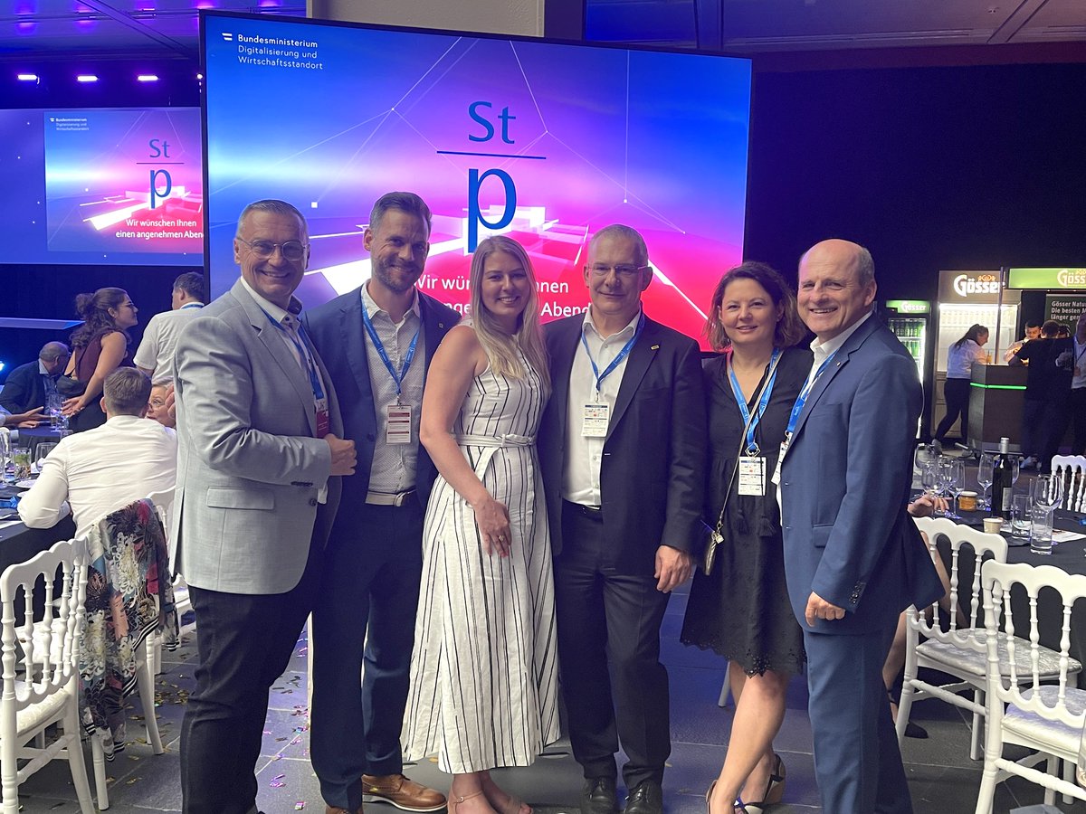 Wir freuen uns sehr, dass wir gemeinsam mit dem ÖAMTC beim Staatspreis Marketing zu den drei Besten in der Kategorie „Digital Business“ gewählt wurden.  Im Best Case "Maximize the Maximum“ steht der Ausbau der 360-Grad-Branding-Strategie im Fokus. 
#oeamtc #123consulting