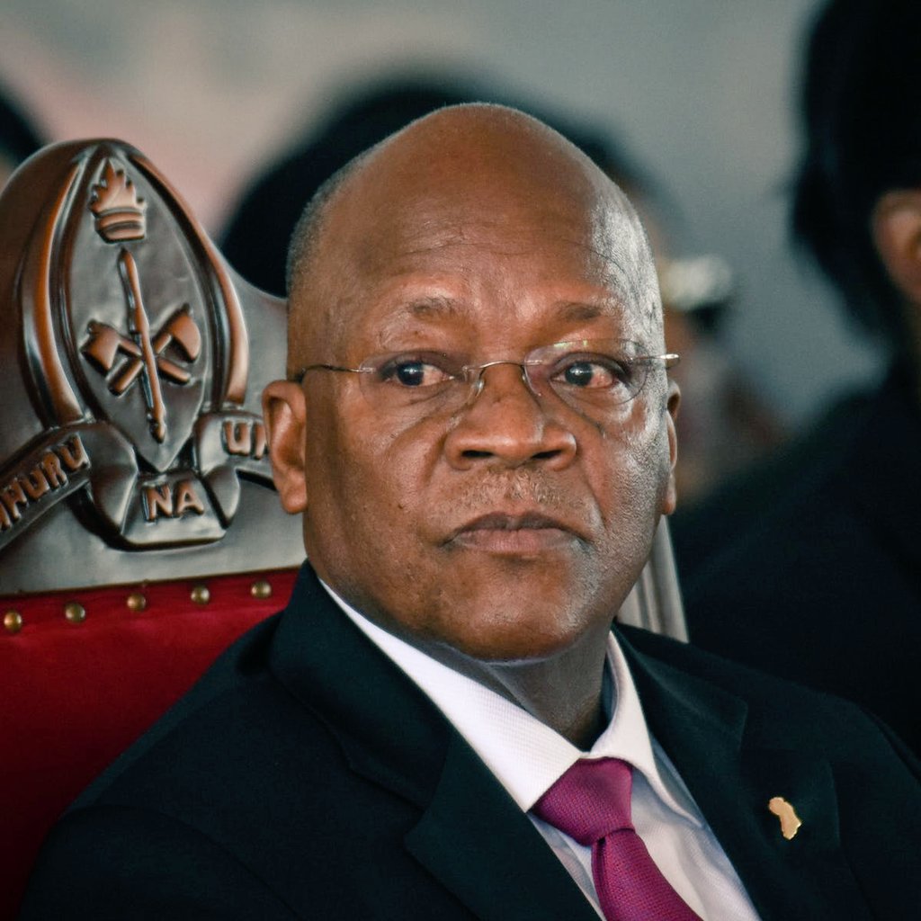 Many Africans believe that the late, Former President of Tanzania 🇹🇿, John Pombe Joseph Magufuli 🤍💐 was assassinated.