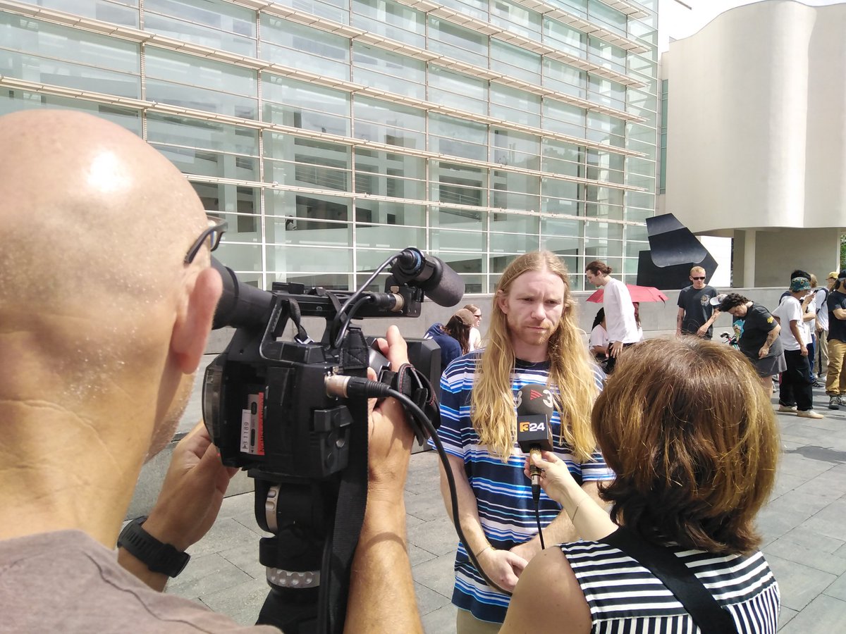 5 anys i un mes de presó per a l'escocès William Aitken acusat de desordres durant les mobilitzacions per l'empresonament de Pablo Hasel.

Sense agents ferits, cap verificació de danys a cap vehicle policial i amb el testimoni, nomes, de la policia.