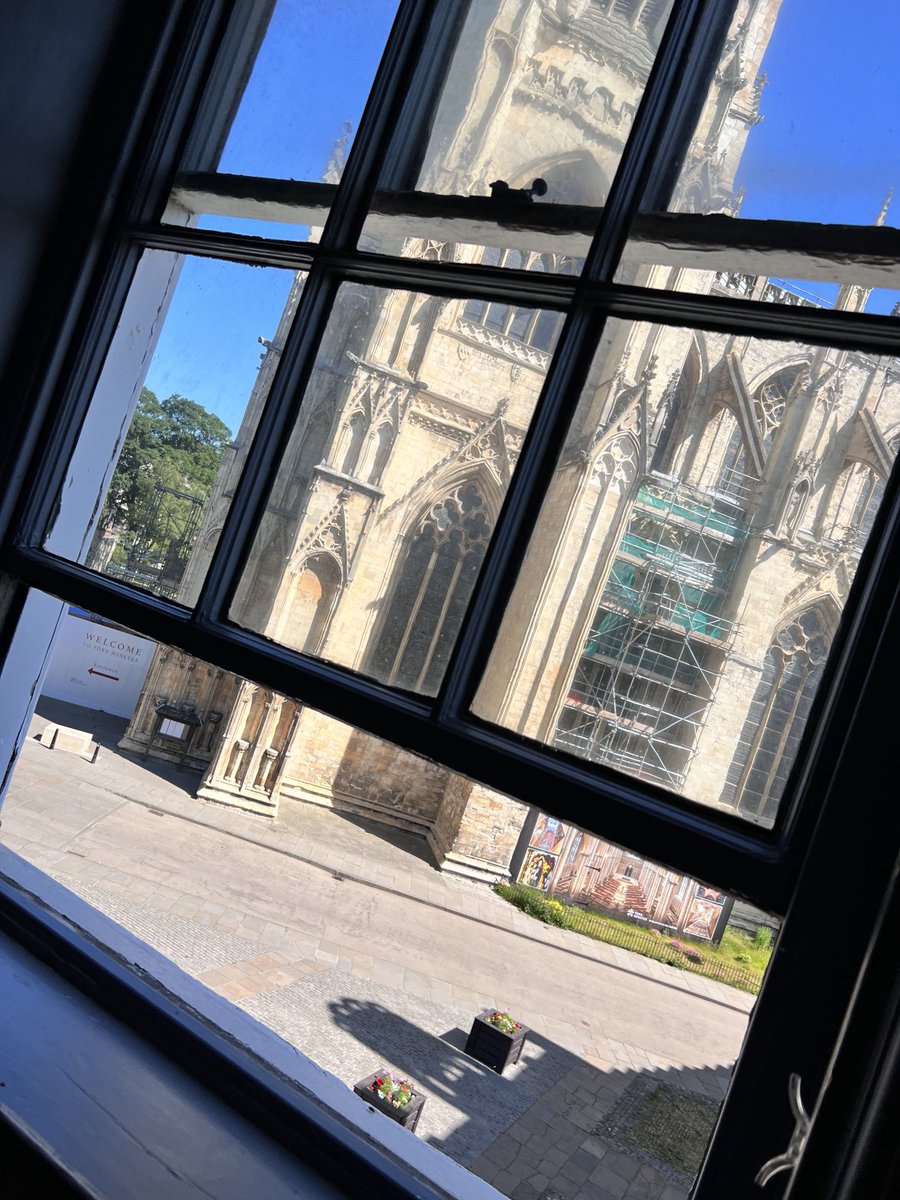 simon cotton tweet media