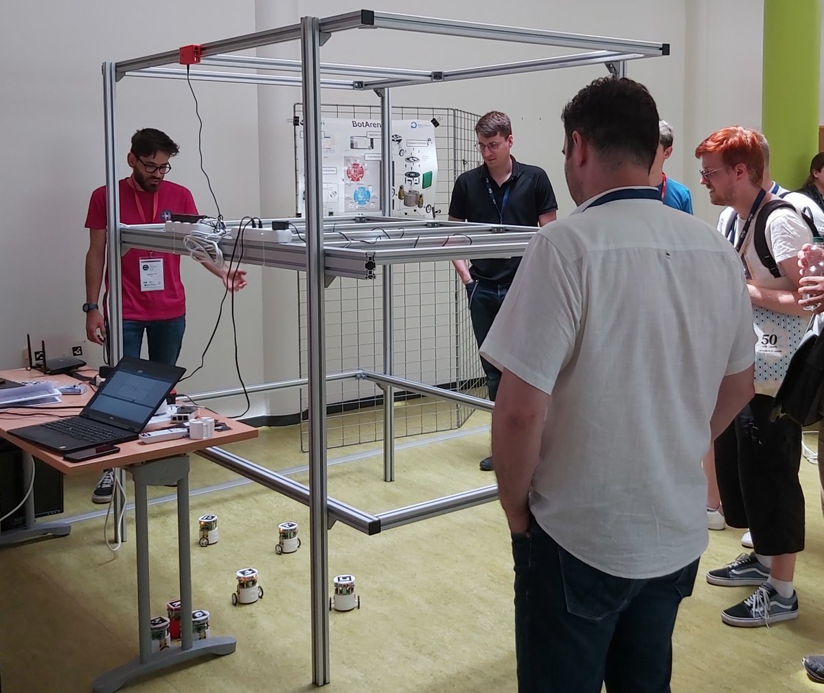 DPeaucelle's tweet photo. 4 years after the demonstrator invited track @IFAC2017, the @GdR_MACS co-sponsored French Conference on Control demonstrators is back in Angers. Amazing education and research demonstrators! https://t.co/NgB8sFzblP