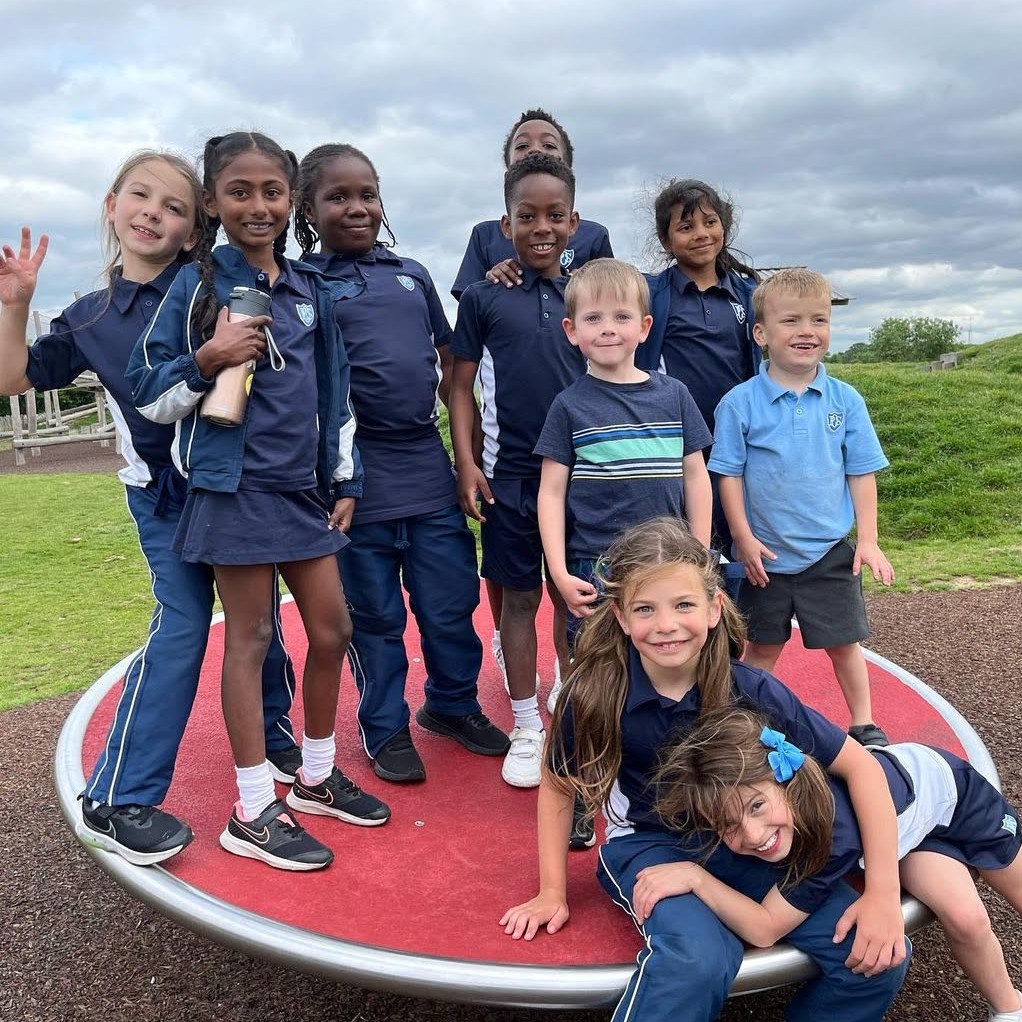 Stubbers isn't just for the weekend! 

Come and visit after school and wear out your little ones on our giant playpark whilst you grab that well deserved cuppa! 

Last entry 4.30pm and open until 6pm every day!