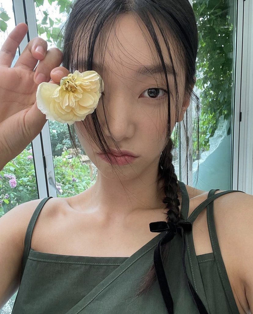 hojungpic's tweet photo. My girl ❤️ https://t.co/IkB06U4bY1