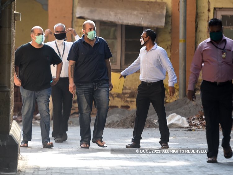 CBI probes Wadhawan brothers in the biggest bank fraud case. Reporting 

economictimes.indiatimes.com/news/india/cbi…

Download Economic Times App to stay updated with Business News -
 etapp.onelink.me/tOvY/135dde21