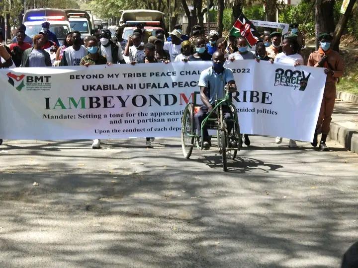 PeterOtienoEze2's tweet photo. Darkness cannot drive away darkness : only light can do that. Hate can't drive out hate. Only love can do that, peace is always beautiful. Brothers and sisters, after date 9th of August there is still life. Let's preach peace, #UchaguziWaAmani https://t.co/veSzAEMHhj