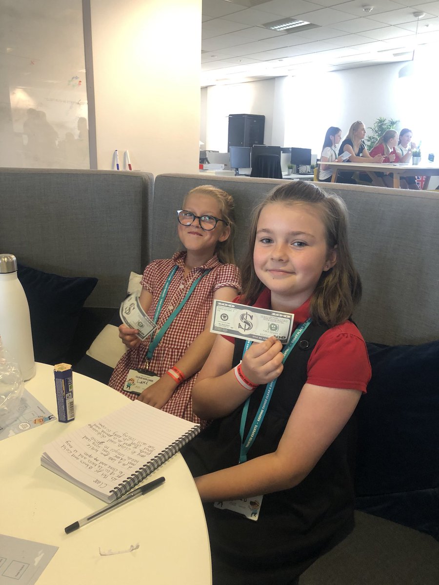childrensuni's tweet photo. Sales: The children were given the task to sell a new style water bottle to one of the @GiacomCM team. Each pair had to write a pitch and then present it. The winners even got “paid” and could ring the sales bell!
#Adayintheclouds https://t.co/MmYn0W3ZWT