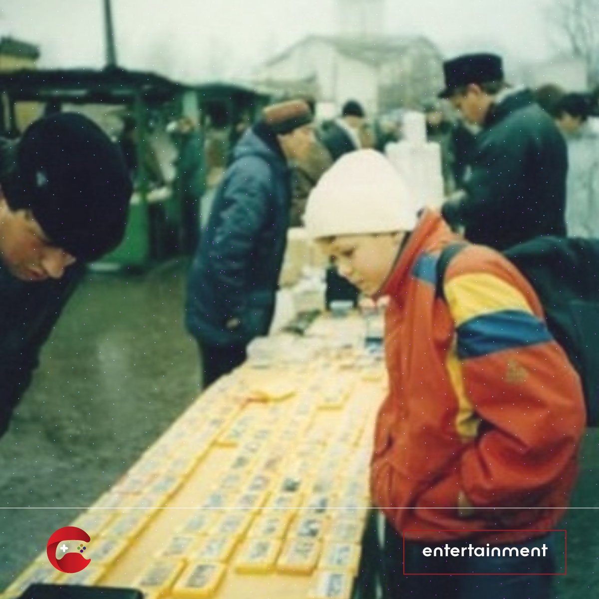 RedpadGames's tweet photo. Game stores 🎮 in 1990s. Epic 🔥
#gaming #GameFi #gamer #supermario #MortalKombat #8bit #sega #dustland #redpadgames $RPGC #creatingworlds https://t.co/0yXLusXGLD
