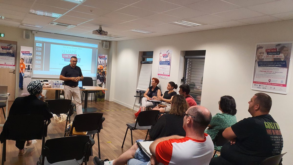 FedeProprete's tweet photo. [EVENT] En ce troisième jour de la Semaine des métiers de la #Propreté, cap sur les événements qui se tiennent au Bourget-du-Lac, @ville_gap, @VilleIssoire et @nantesfr. Encore une belle mobilisation sur tout le territoire pour l'emploi et l'insertion dans notre secteur ! 👏 https://t.co/nMwzdZlLRD