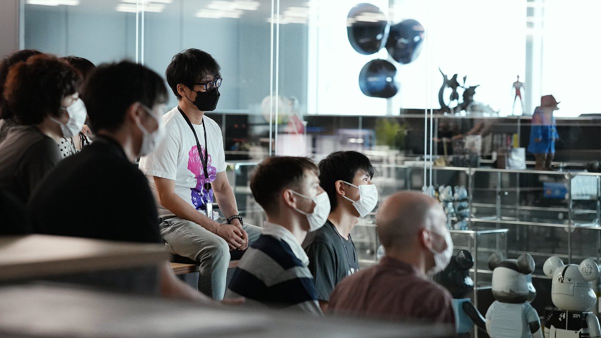 KojiPro2015_EN's tweet photo. Today we had our Movie Viewing Event in the studio🎦
We plan to hold this event regularly in the future, as part of our creative process and to foster communication👶👍
We are looking for people who can share our vision with us 🙌
https://t.co/QCCxtGsqda
#KojimaProductions https://t.co/6onch2c04W