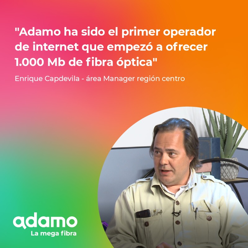 adamo_es's tweet photo. En Adamo trabajamos para acercar La #MegaFibra a poblaciones aisladas, un reto que pocas empresas aceptan 💪 Nuestro área manager Enrique Capdevila habla en Radio Horizonte #LaSolana sobre el despliegue de Adamo en la zona 📞 Llama gratis al 900 651 605 y comprueba tu cobertura