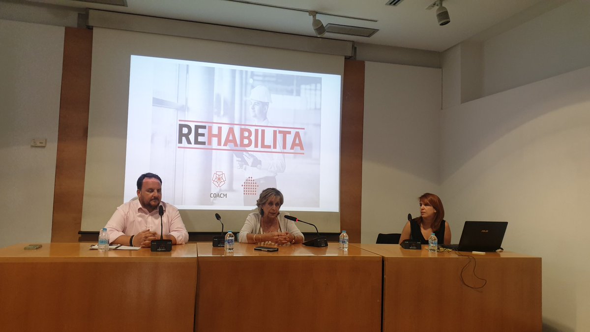 Charla ofrecida por el COACM en colaboración del <a href="/coaf_AC/">COAFAC</a> para informarnos y formarnos sobre el Libro del Edificio y las ayudas <a href="/AntonioFS07/">Antonio Fuentes Sanchez</a> <a href="/COACM/">C.O Arquitectos C-LM</a>
