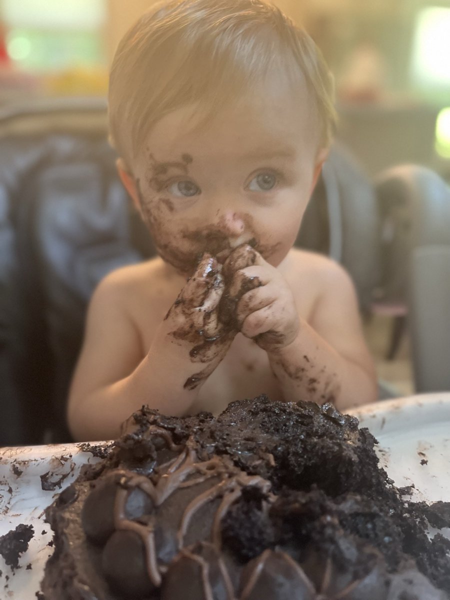 lorriewatts's tweet photo. May the rest of your week be this sweet https://t.co/hMDfdSADqy