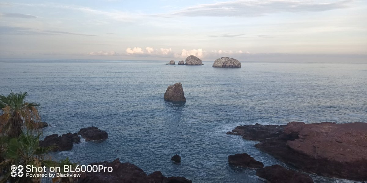 BlackviewPhone's tweet photo. Capture more stunning vistas of the natural scenery into your frame with the #Blackview #BL6000Pro 125° ultra-wide camera.
https://t.co/vS7vL6oYhW https://t.co/og6AvOLOlH