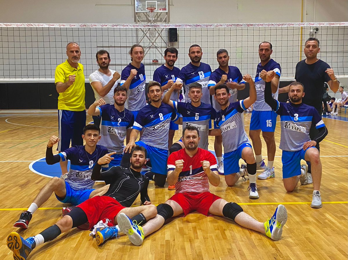 Türkiye Voleybol Federasyonu'nun faaliyet programı çerçevesinde Amasya'da düzenlenen 2. Lig Voleybol Yükselme Maçlarında Tokat İl Millî Eğitim Spor Kulübümüz Yozgat'ı 3-0 mağlup etti. 

Antrenörlerimizi ve sporcularımızı tebrik ederiz.

<a href="/tcmeb/">Millî Eğitim Bakanlığı</a> <a href="/muratagar60/">Murat AĞAR</a>