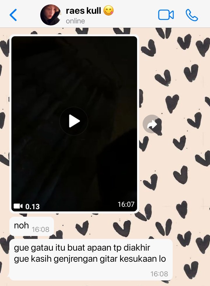 burung kakatua versi inggris 🤨
— lee haechan few tweets au