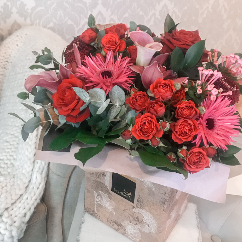 Interflora (InterfloraUK) / Twitter