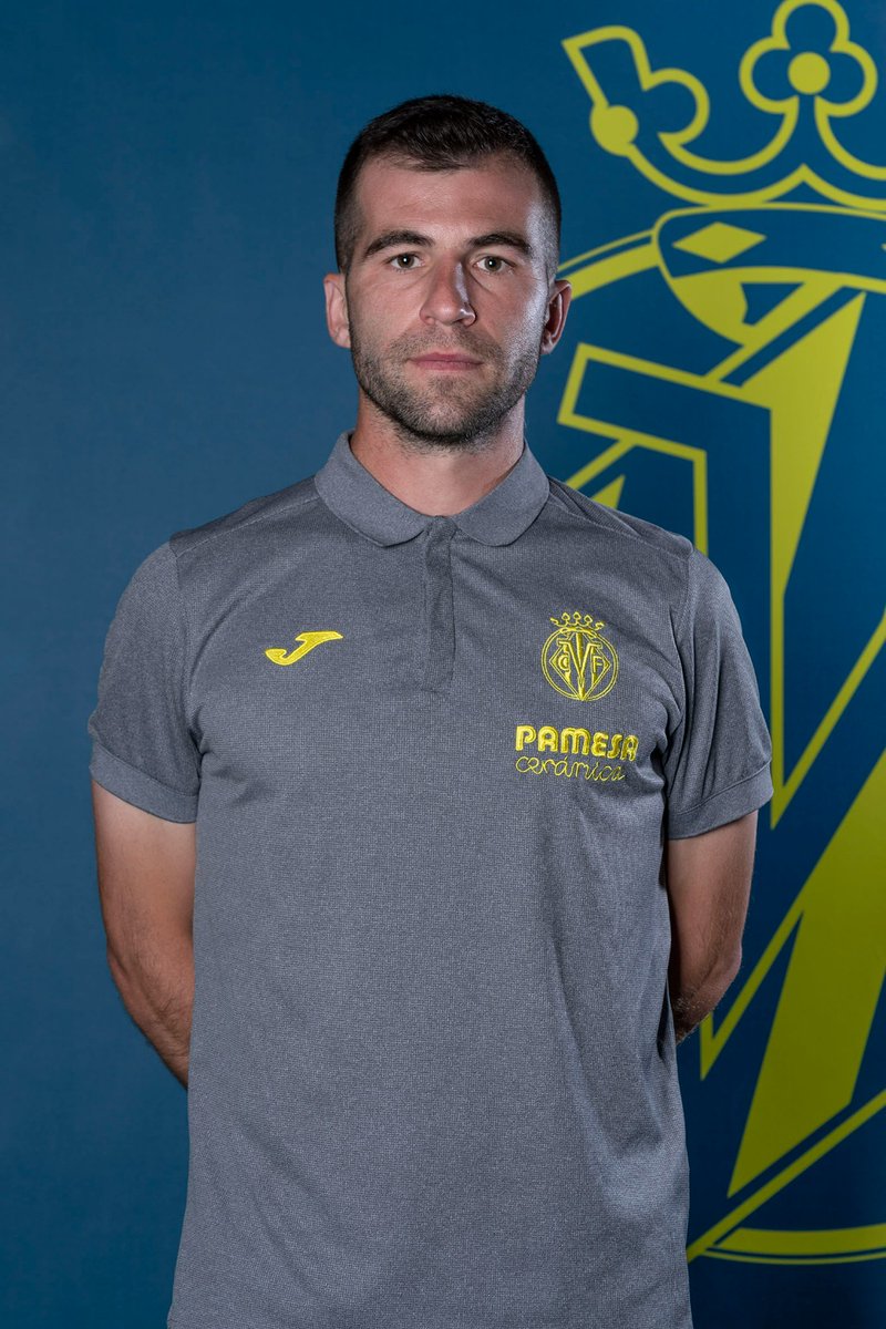 Los éxitos del <a href="/VillarrealCF/">Villarreal CF</a> en su 1er equipo y 1er filial en una temporada 21-22 de vino y rosas, en gran medida corresponde a los dos principales preparadores físicos de ambos equipos: <a href="/SegarraMario/">mario segarra</a> y @fmendieta5
Los conozco desde pequeños, hago patria sí, son de La Vall d'Uixó