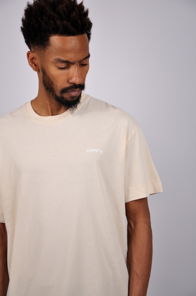 DLARS_Fashion's tweet photo. Sometimes a plain tee with a logo is all you need!
what's your colour?

Shade of brown pt.3
@salmanmoasher x @gfnclothing https://t.co/bM0DY0MCvc