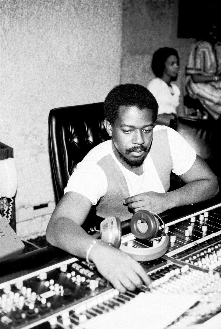 As we debate Drake and Beyoncé House music takes, we lose perhaps the greatest dance writer-producer of all time, who set the stage. Patrick Adams (Cloud One, Phreek, Inner Life, etc). You can feel him in the hissing hi-hats and melancholy strings. An inimitable life force.