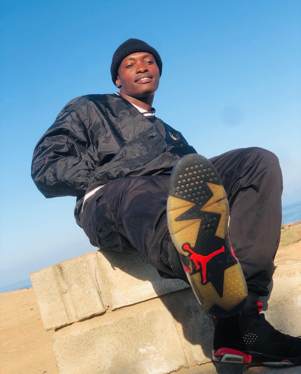 sbsjonnah___'s tweet photo. WHICH WAY? that jumpman way!
#sneakers #jordan6retro #jumpman23
๐ธ @joshuabilale @archangelkhvnj3zulu https://t.co/ncq9fLR6W7