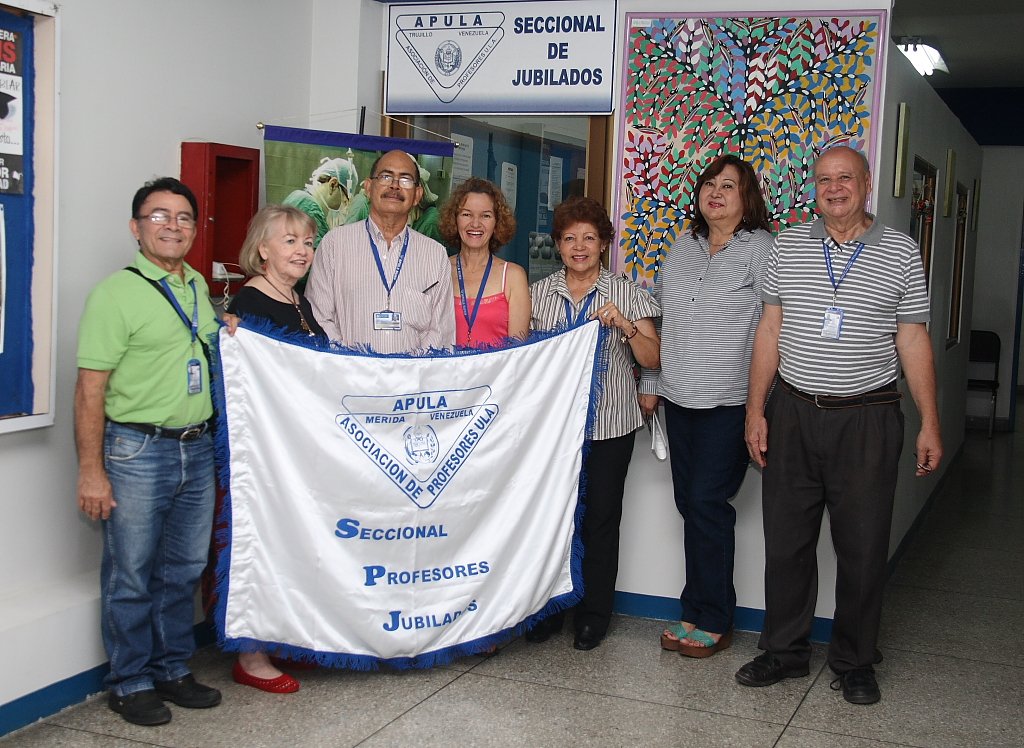 PrensaULANurr's tweet photo. Reconocerán labores, esfuerzos y aportes de los trujillanos por el #Nurr. Los eventos serán a las 8 a.m. y 2 p.m. de hoy #22Jun en la Casa Carmona 
https://t.co/JcTMSjCzNZ 
#UniVe
#ULA
#50AniversarioNurr https://t.co/PO3KdgkNIj