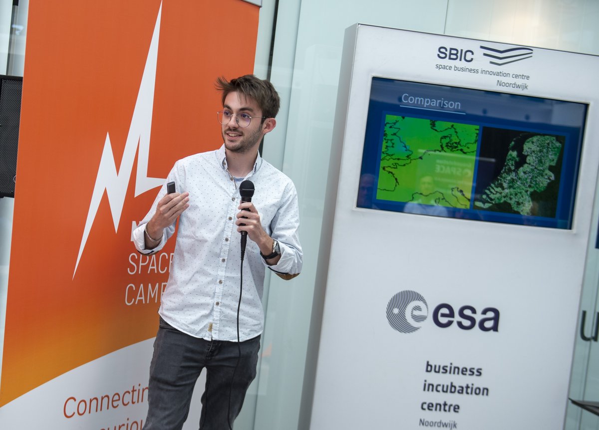 ESABICNoordwijk's tweet photo. Last week the Economic Board South Holland @economicboardZH visited @nl_campus!
We hope the pitches from ESA BIC startups @Marmoris_NL, @Mapture_ai, #Meteory and #HDES showed them the potential of space technology and business! https://t.co/PUqtNuwxfE