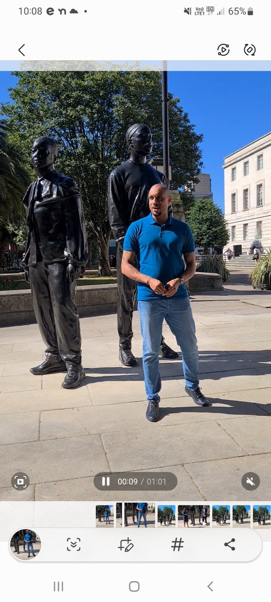 FlorenceObinna1's tweet photo. It was so emotional seeing the unveiling of the powerful and uplifting sculptures by Thomas J Price. This is what creating authentic inclusive art in our public realm looks like! Occasions like this make me so proud to work @hackneycouncil  #inclusion #WindrushDay2022 https://t.co/7W1PRzaBV6
