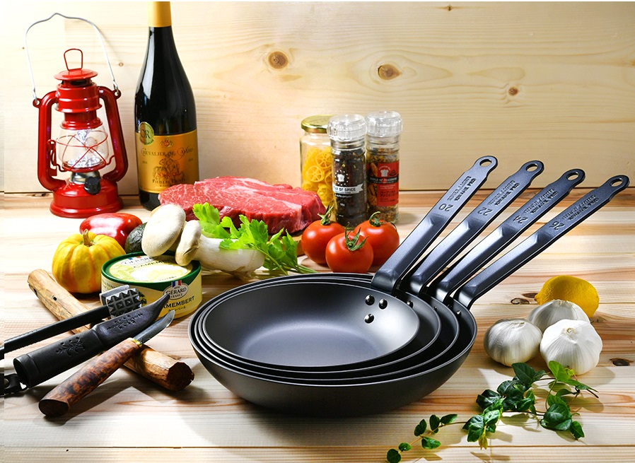 3P_GmbH's tweet photo. Heute hatten wir Japaner im Haus. Ein interessantes Portfolio, fantastische Produkte. Wir überlegen, ob wir den Hersteller in Deutschland repräsentieren. Die Bilder sehen schon mal lecker aus … https://t.co/VdGR0BfoGQ