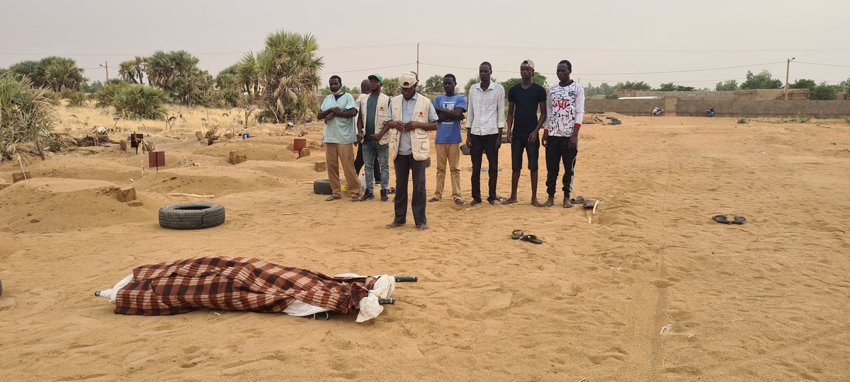 Décès d'un migrant violemment expulsé d'Algérie. Malgré les efforts  conjugué de la MDMG et du CICR Hamed, migrant Guinéen a succombé aux blessure et fracture dû à la violence des refoulement et du mauvais traitement des migrants dans le désert par les bandits armées.