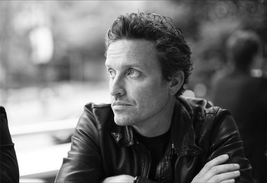 rsjrfanworld's tweet photo. Just for @StevenHein, the babyface that got @RobBenedict voted "Most likely to be mistaken for a sophomore", as per Rob &amp; Rich's #SPNthenandnow" Fun Facts". What's scary? This pic is just *6* years old.
For context, listen here:
https://t.co/X45JNXJb9p
📷 @chrisschmelke
#RobWorld https://t.co/HsTI2ZutCD