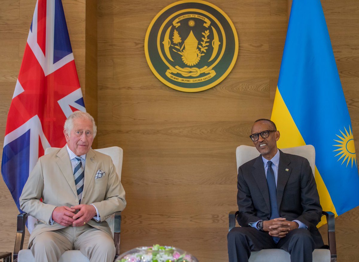 UrugwiroVillage's tweet photo. On the sidelines of #CHOGM2022, President Kagame and First Lady Jeannette Kagame received Their Royal Highnesses, The Prince of Wales and The Duchess of Cornwall @ClarenceHouse at Urugwiro Village where they discussed existing partnerships and areas of mutual interest. https://t.co/U0AmP3DyNu