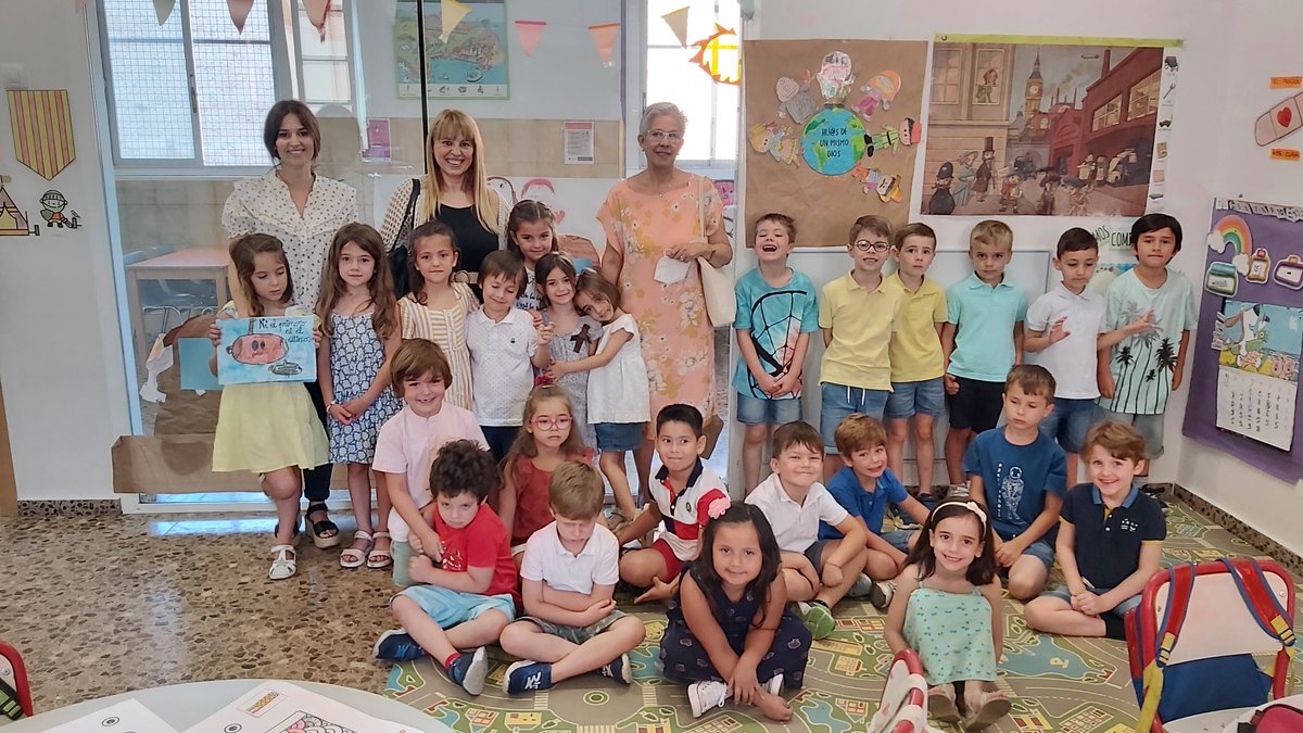 Colegio Pío XII tweet media