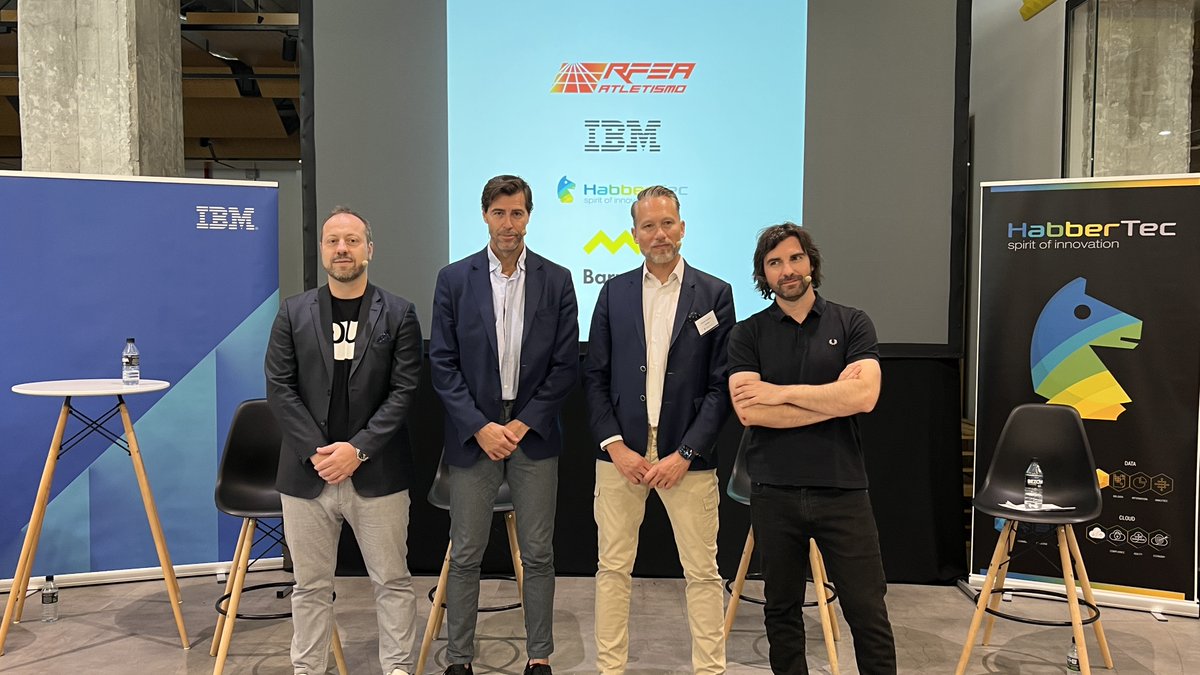 HistoriasdlosJJ's tweet photo. La Federación Española de #Atletismo @atletismoRFEA e IBM han presentado #RunningLoop, la 1ª webapp española en el ámbito del deporte federado con Inteligencia Artificial y capacidades analíticas alojadas en la nube. Es gratuita y dirigida a corredores para acceder a info https://t.co/JY8Lo3CTDo