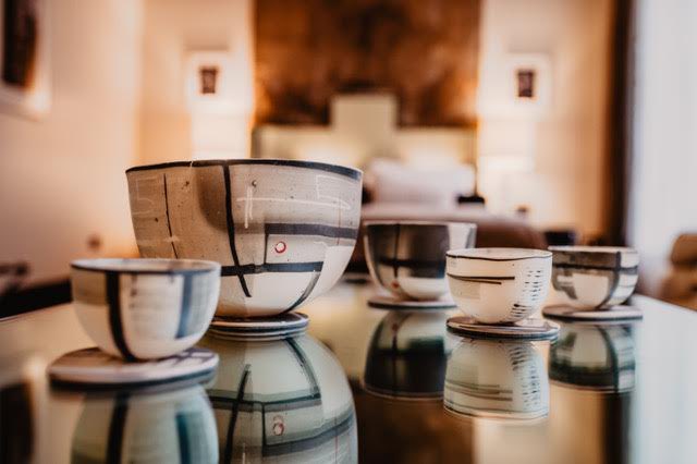 CraftNIGallery's tweet photo. A thoughtful and delicate gift ideaโฆParian Porcelain Eclipse Bowls handmade by Anne Butler in Co. Antrim, Northern Ireland. These pieces are available in a range of sizes, and are both stunning and practical
#weddinggifts #craftni #visitbelfast #craftgallery #Belfasthour https://t.co/KjwKjyJkpq