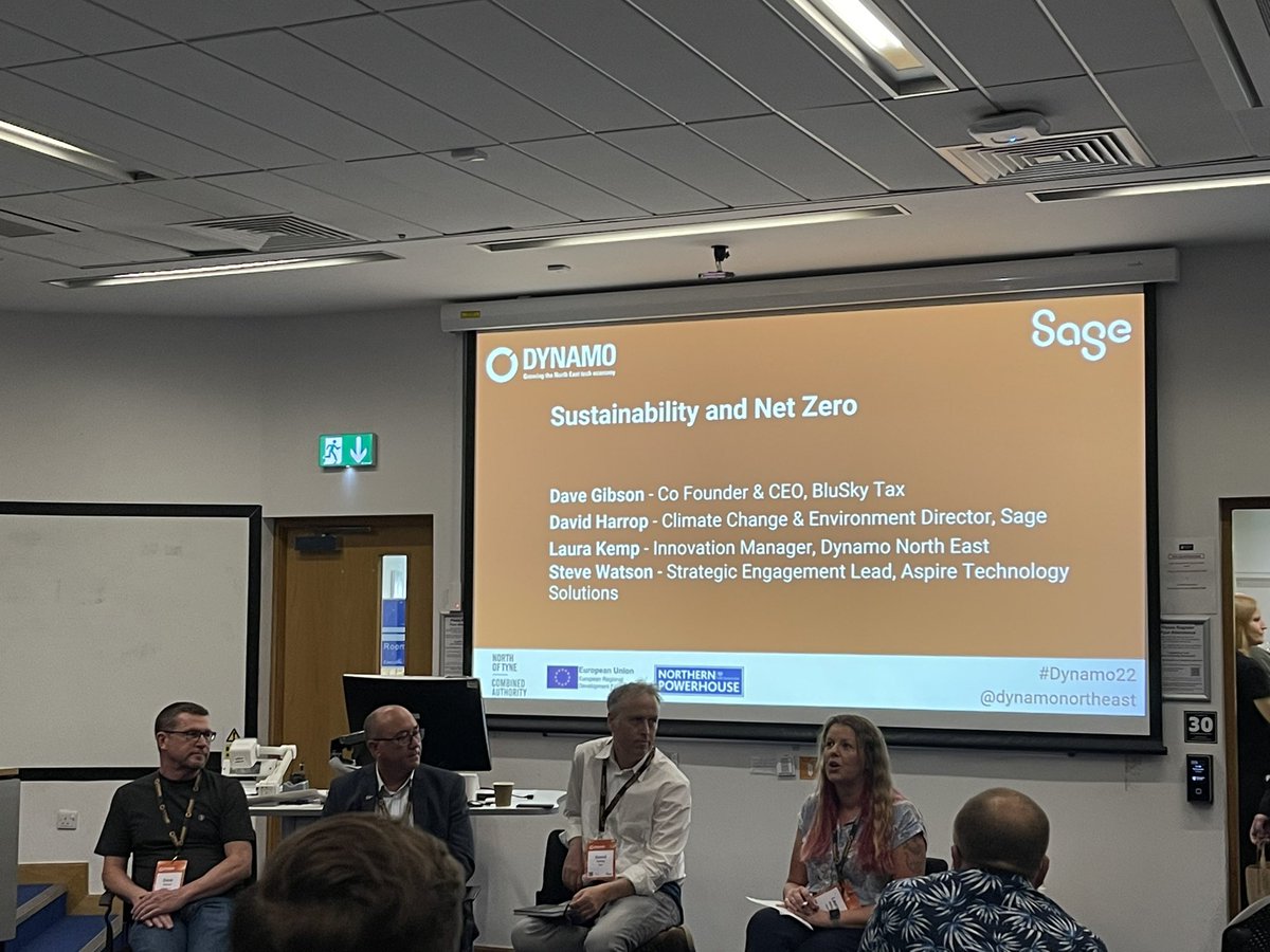 BluSkyTaxJon's tweet photo. The boss @BluSkyDave is on a panel #dynamo22 talking about how @BluSkyTax and our clients are tackling their #Sustainability and #NetZero responsibilities. https://t.co/SVcyYhLGET