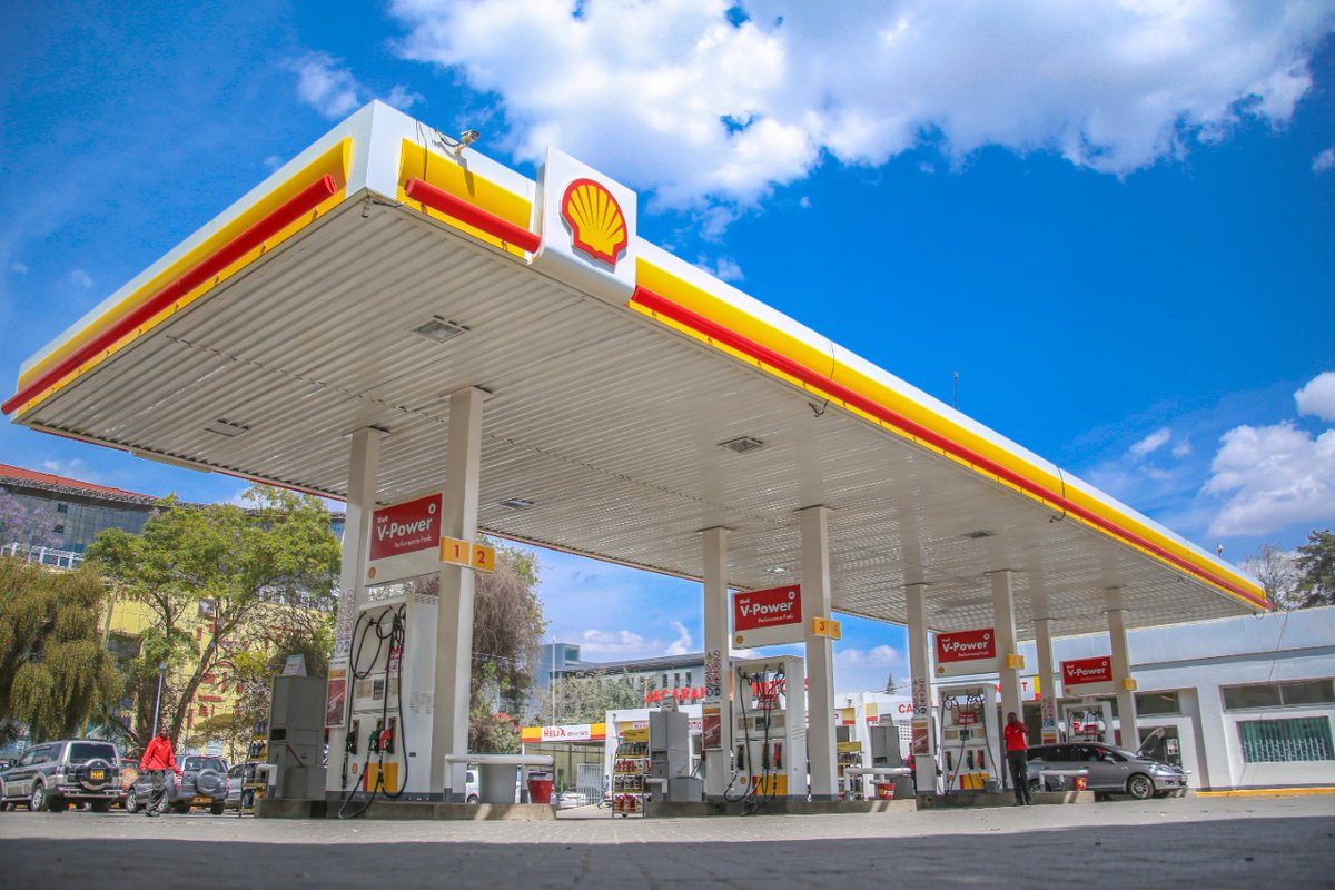 Murugi___'s tweet image. Only select @Shell_Kenya stations will be giving out the free 10 service checks and 500 bob voucher once you get an oil change. If you're wondering which stations will be participating, I got you.
A THREAD

#ShellHelixOilChange #TupataneShell #WRC2022