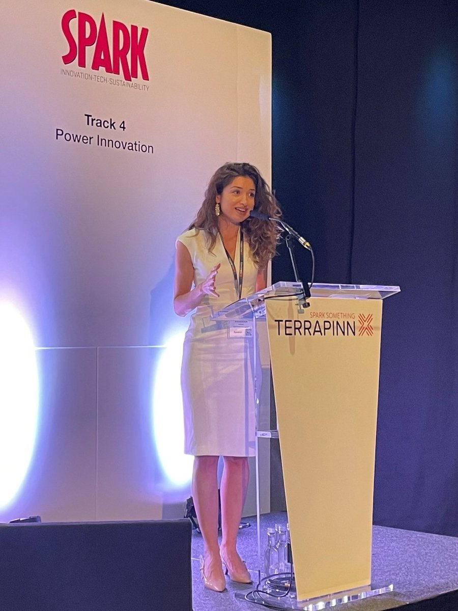 GIEBrussels's tweet photo. The power of #innovation is limitless. Thank you #SPARK2022 for inviting us to present our solutions for #SecurityOfSupply &amp; #decarbonisation.
✅Secure new supply roads with #LNGterminals
✅Foster #renewables inside &amp; outside Europe
✅Pursue the EU #HydrogenBackbone 

@RCaliminte https://t.co/AuyF1EUE4f