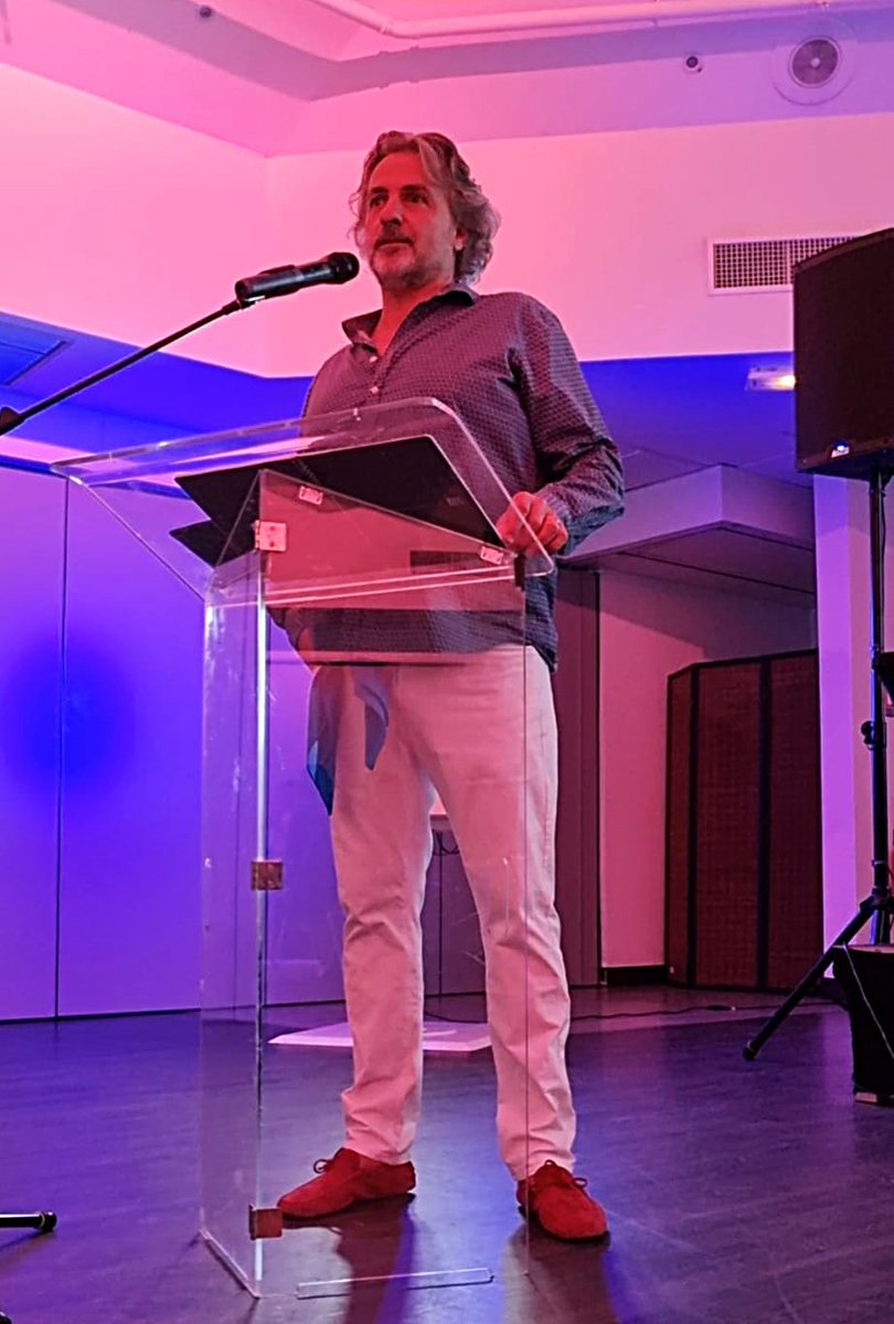 🟢| 20 ANS du groupe

Nous avons réunit toutes les entreprises du groupe COHINVEST durant tout un week-end pour fêter les 20 ans d’existence de COHIN CONSTRUCTION.

De la détente, des jeux, des sourires et des rires ont été les mots qui ont caractérisé notre week-end des 20 ans !