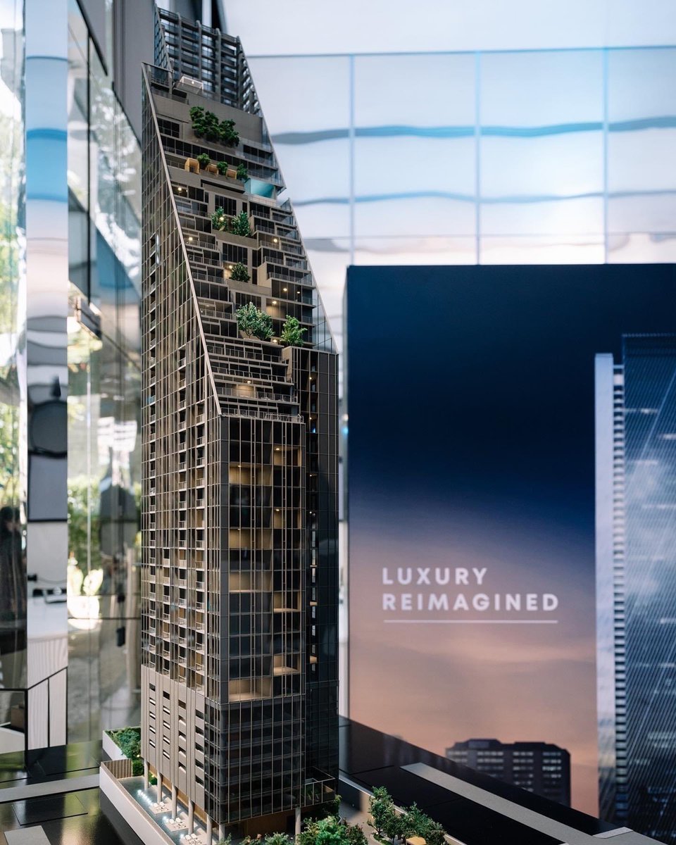 raimonland's tweet photo. “LIVE THE ICONIC LIFE”

Tait Sathorn 12 (เทตต์ สาทร ทเวลฟ์) คอนโดมิเนียม High-rise ระดับลักซ์ชัวรี่ใจกลางสาทร ซอย12 สูง 40 ชั้น จำนวน 231 ยูนิต ใกล้ BTS เซนหลุยส์ เพียง 180 โดดเด่นของ Iconic Slope และเป็นโครงการที่สามารถเลี้ยงสัตว์ได้

Register Now! 
02-029-1888 
#RaimonLand https://t.co/I0tQnXpFgd