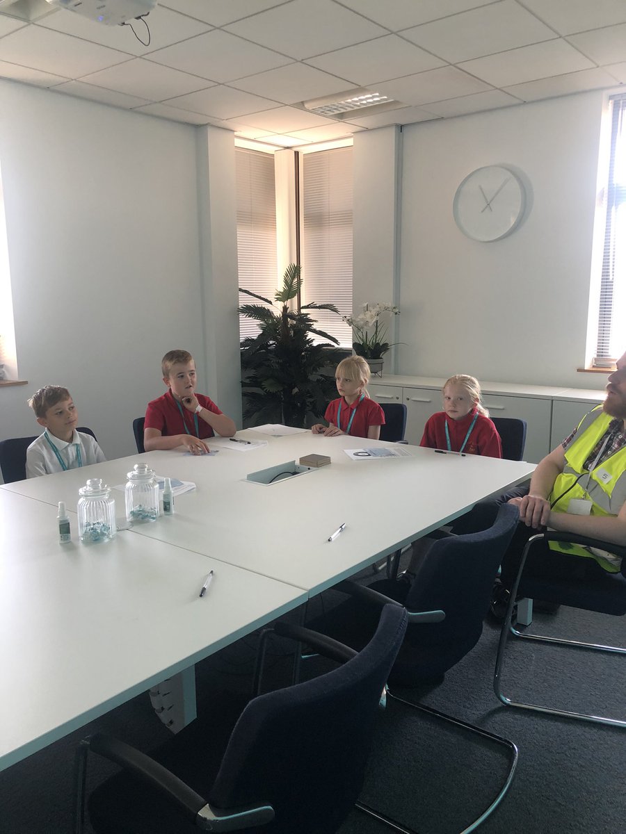 childrensuni's tweet photo. HR- The children from @BigginP have a very important job…interviewing for an IT role for @GiacomCM. They have been asking some tough questions and have learnt about what makes a strong candidate for a role.
#Adayintheclouds https://t.co/F0IhWK23K5